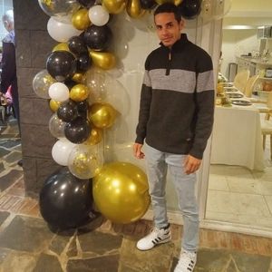 Meet your Posher, Marcos